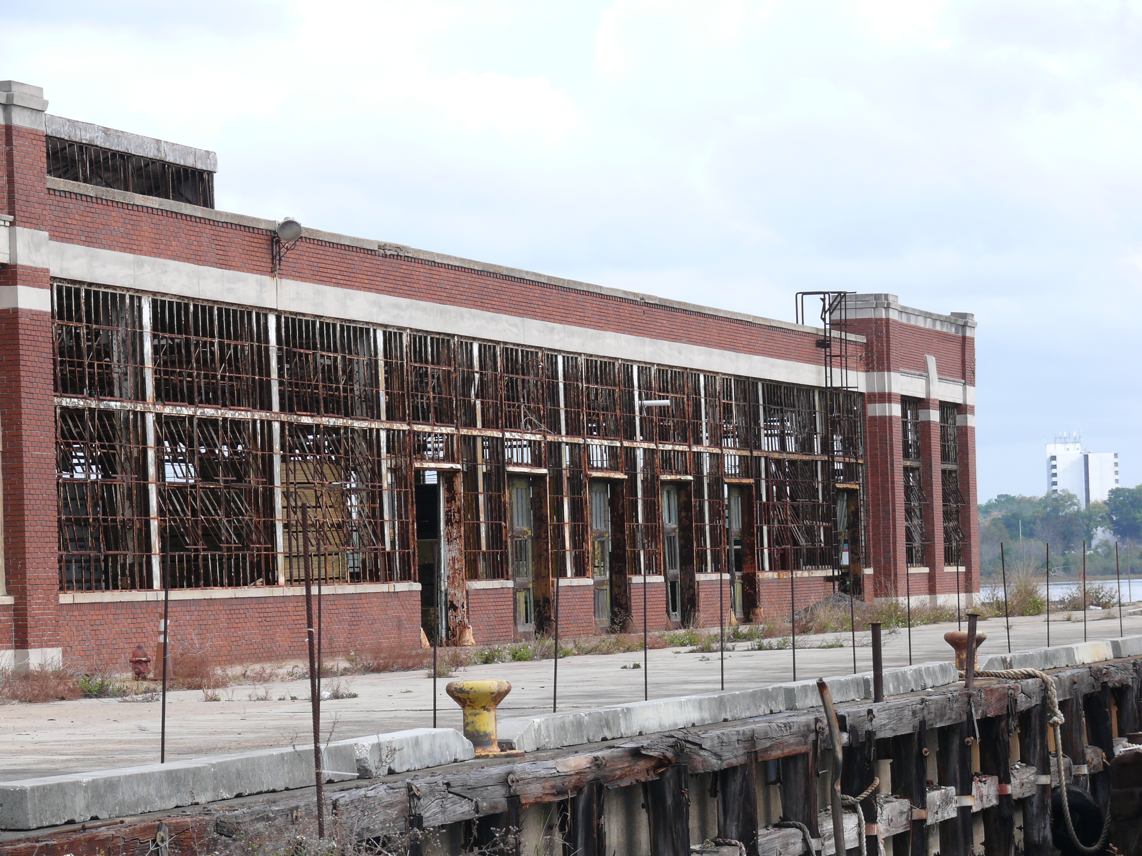 Ford's assembly plant now used for storage